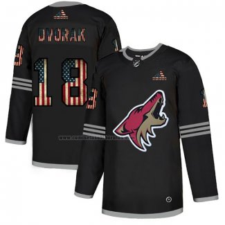 Camiseta Hockey Arizona Coyotes Christian Dvorak 2020 USA Flag Negro