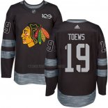 Camiseta Hockey Chicago Blackhawks Jonathan Toews 1917-2017 100th Aniversario Negro