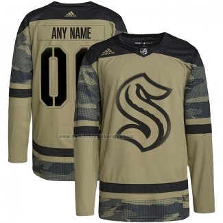 Camiseta Hockey Seattle Kraken Personalizada Military Appreciation Team Autentico Practice Camuflaje